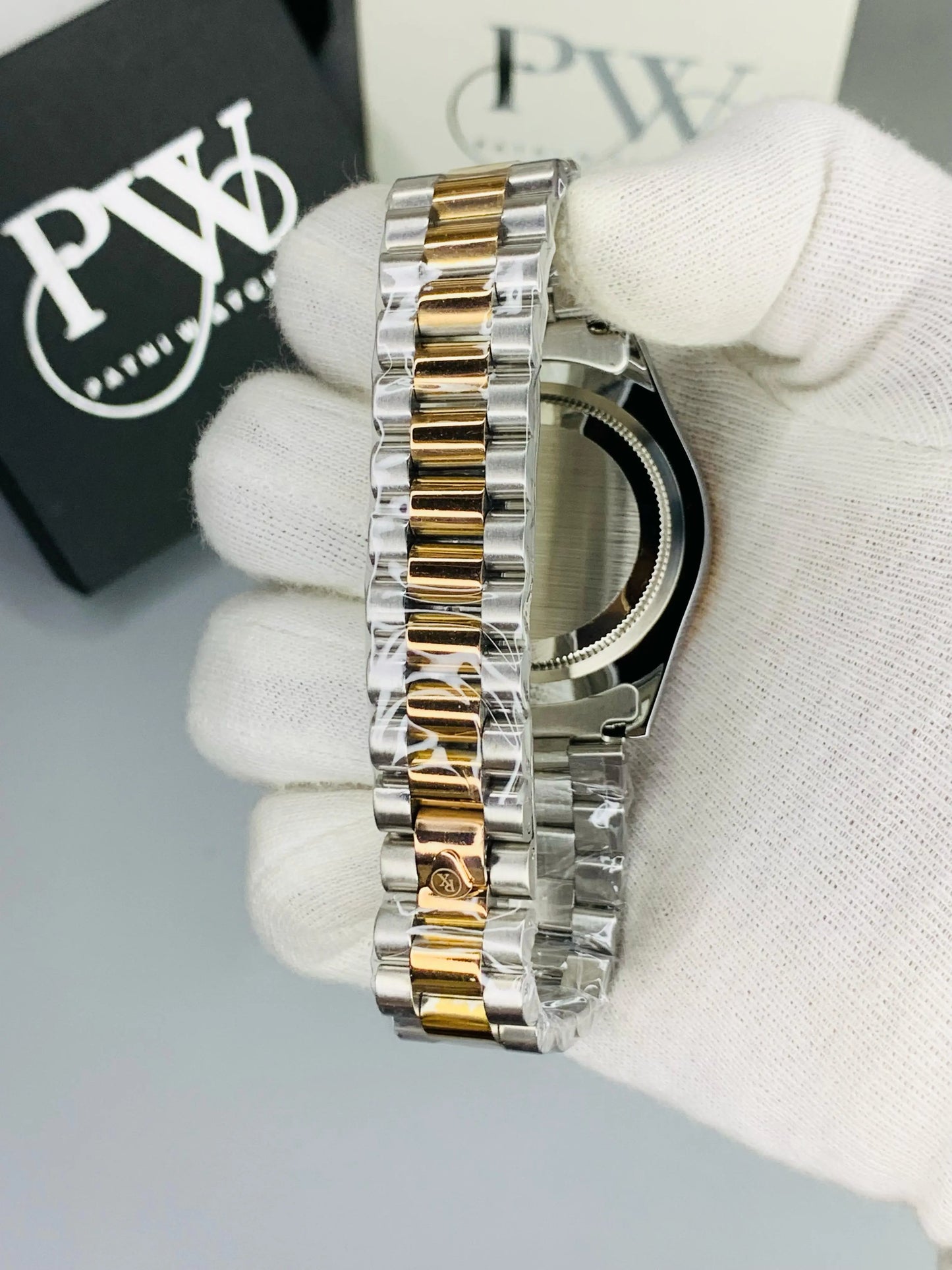 Black Stone Two Tone Rose Gold Model Patni Watches