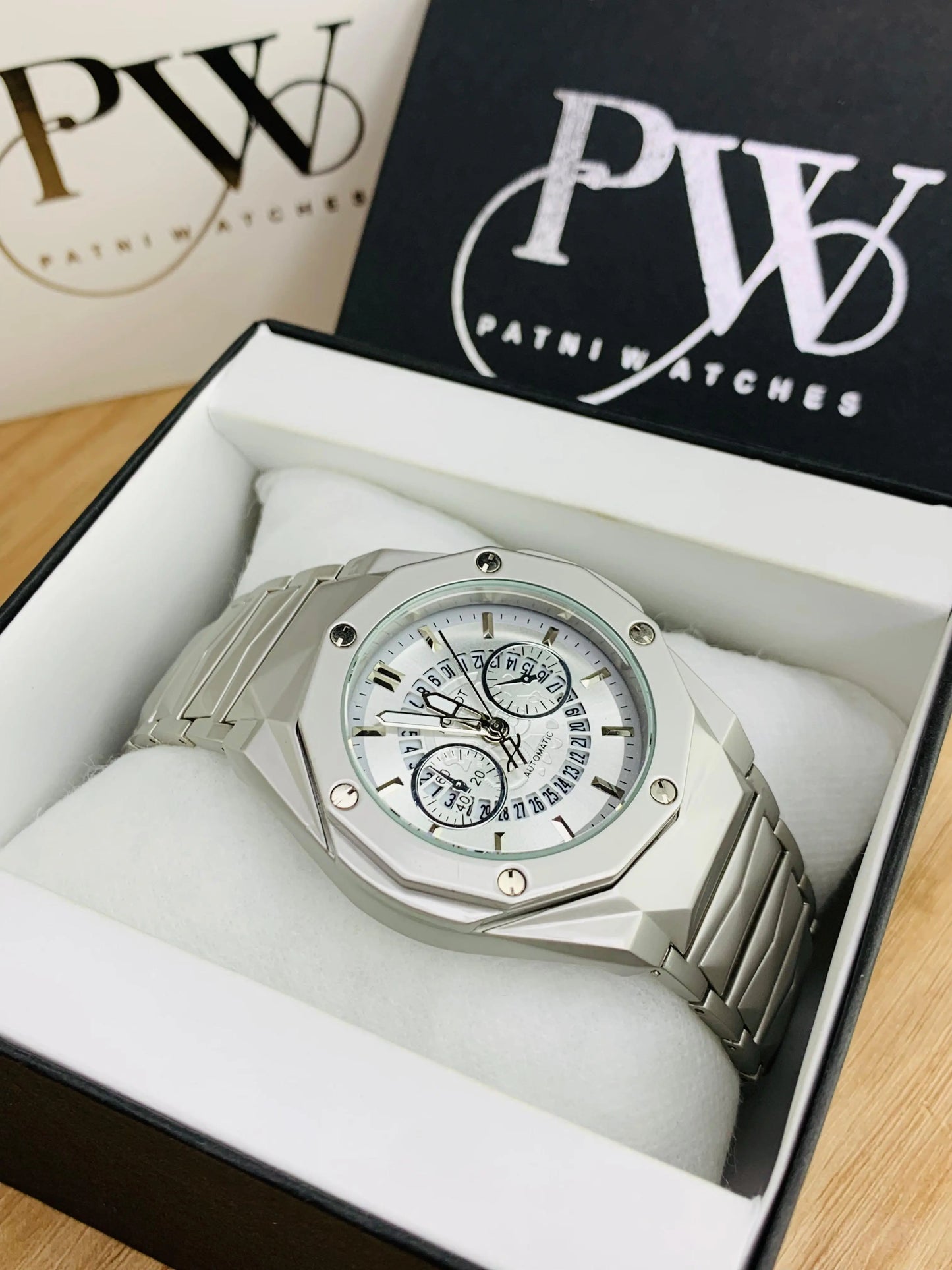Diamond Cut | Date Adjustment | Texture Chain | Skelton Silver Patni Watches
