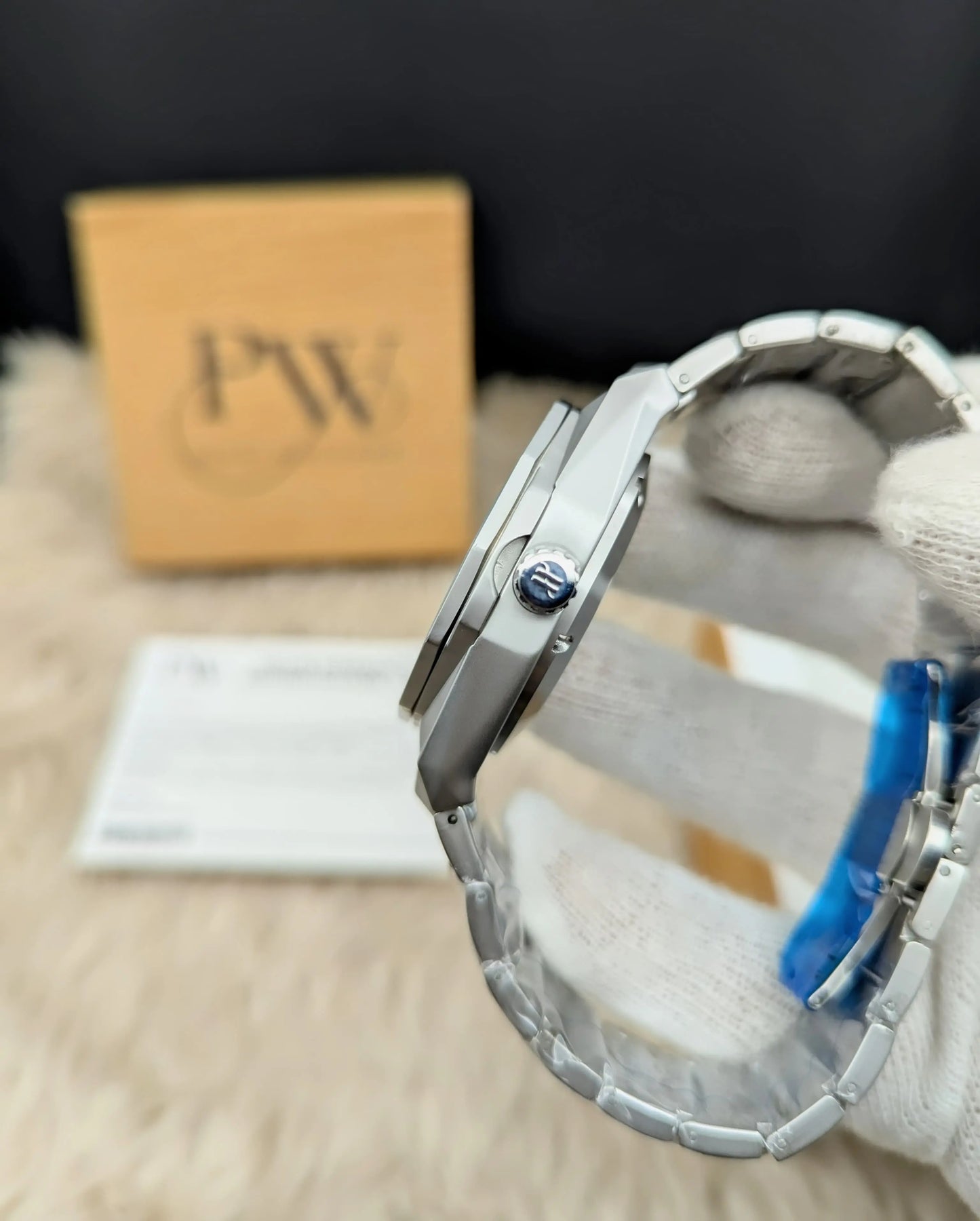 Diamond Cut | Date Adjustment | Texture Chain (Plain Grey) Patni Watches