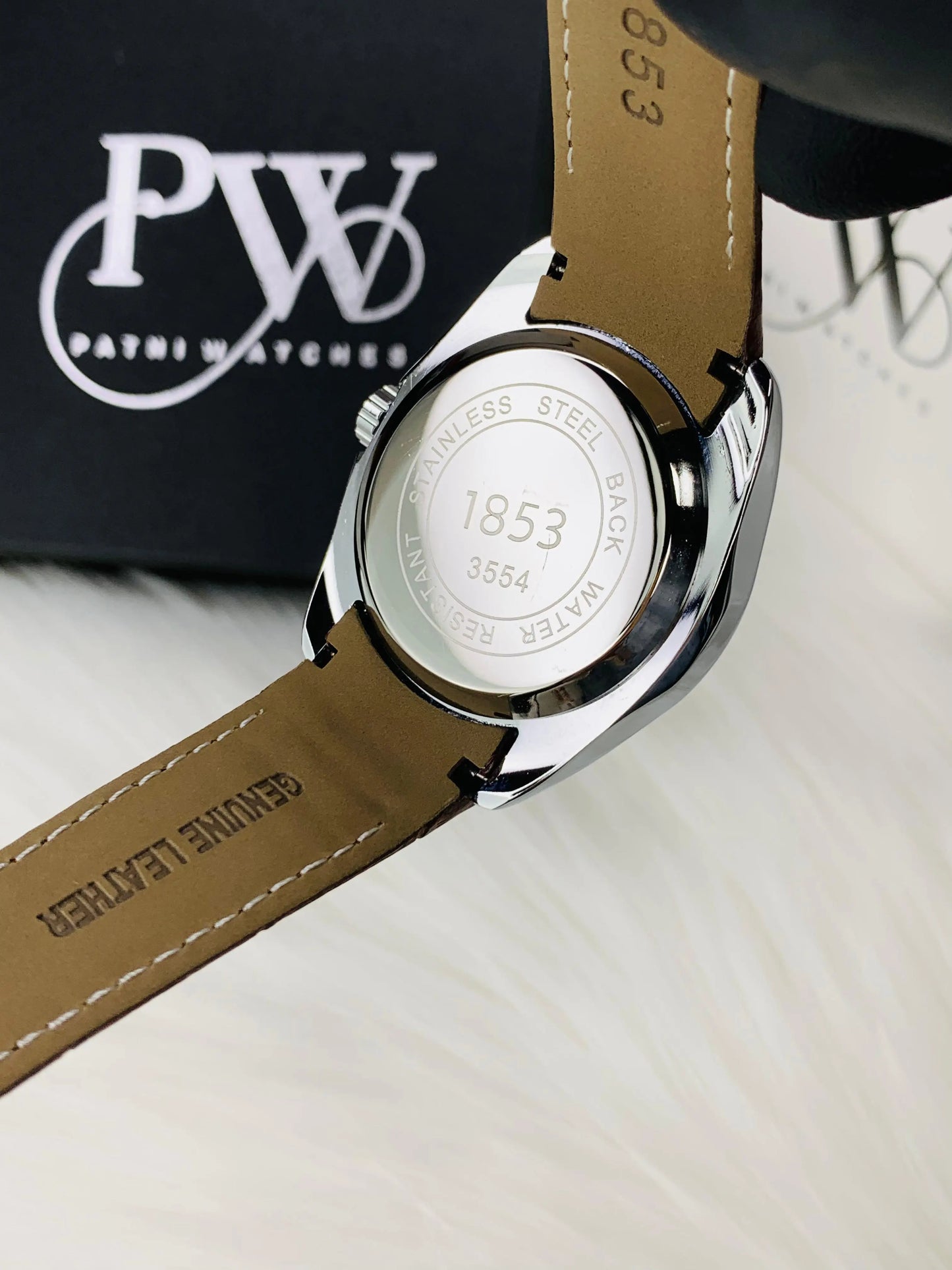 New Gentleman Model - Quartz Patni Watches