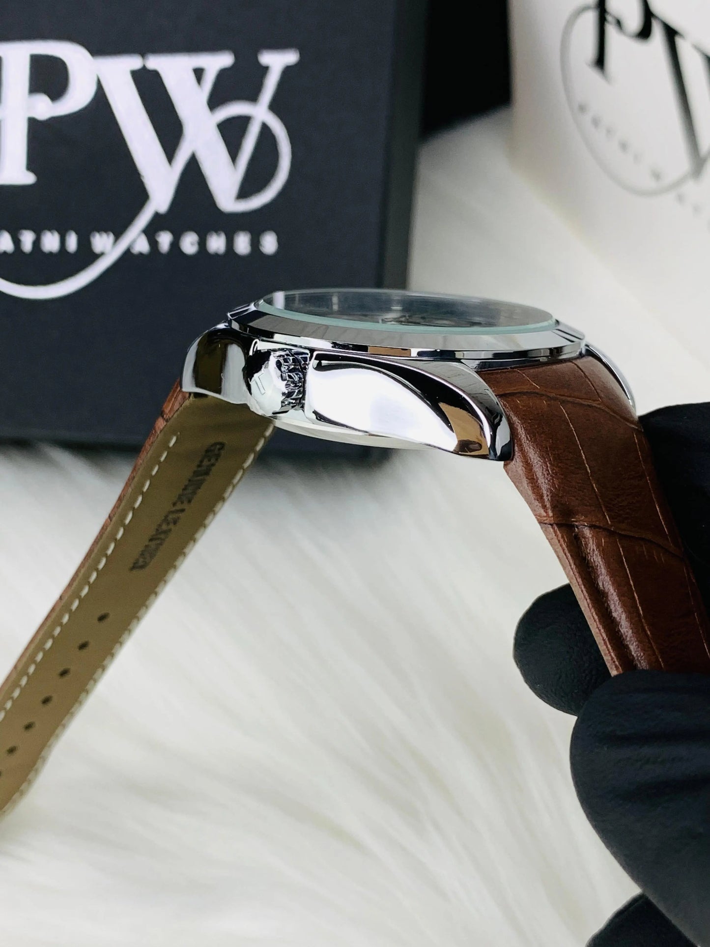 New Gentleman Model - Quartz Patni Watches