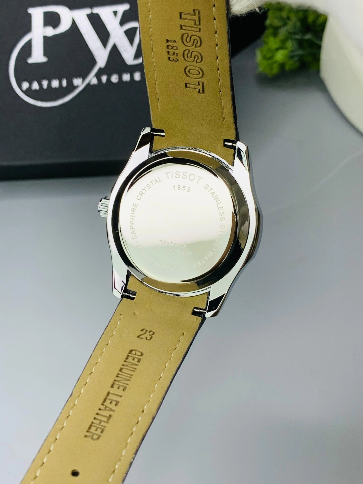 New Gentleman Model - Quartz (Black) Patni Watches