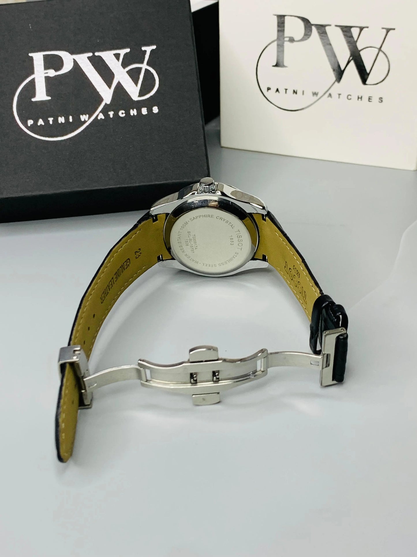 New Gentleman Model - Quartz (Black) Patni Watches