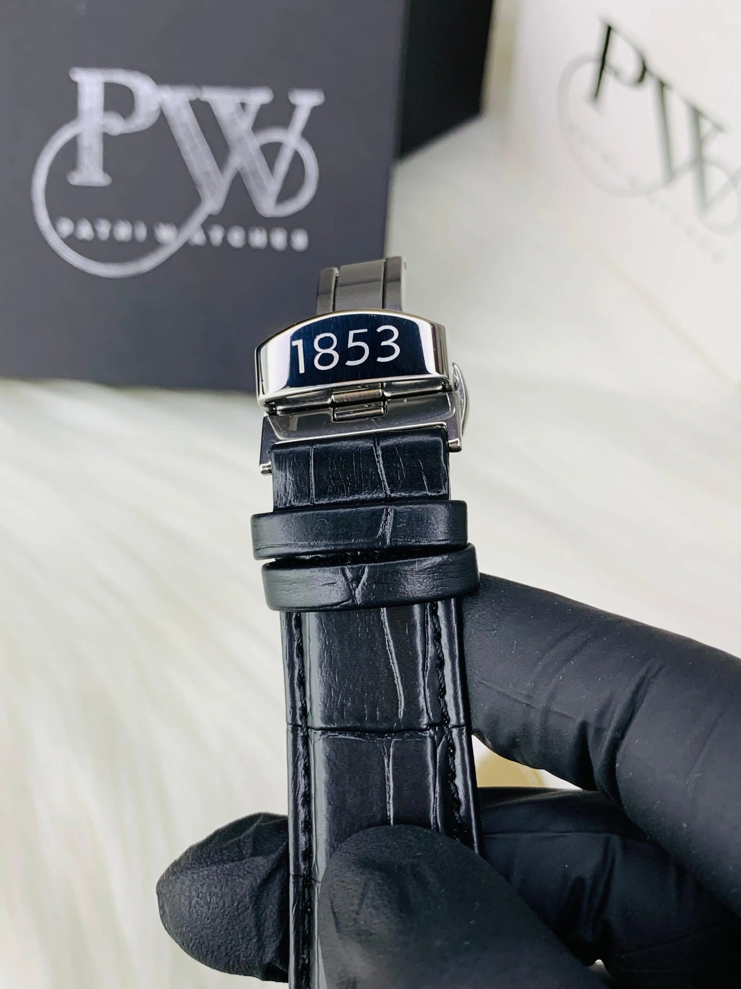 New Gentleman Model (Black) Patni Watches