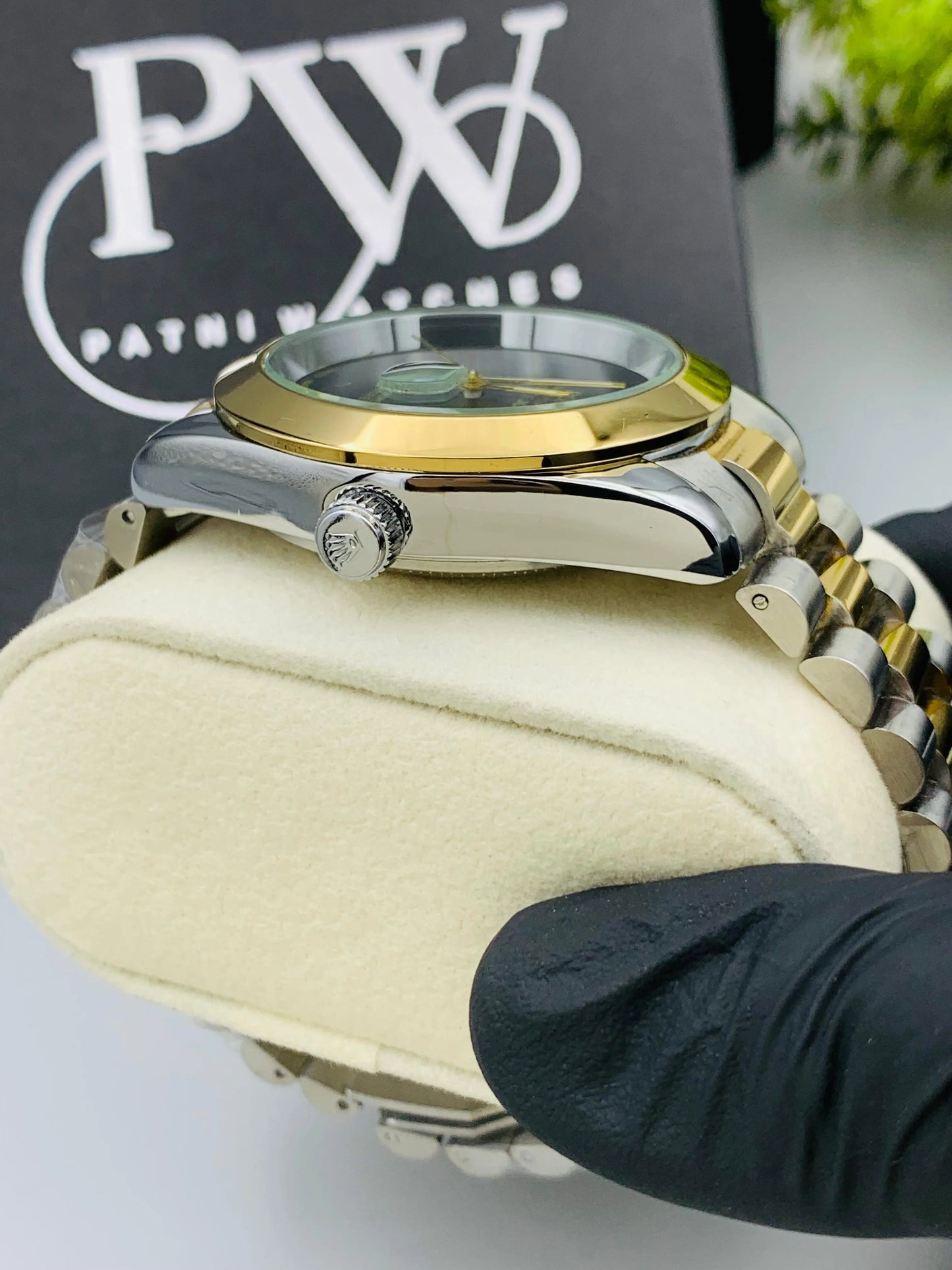 New Plain Dial Model (Black) Patni Watches