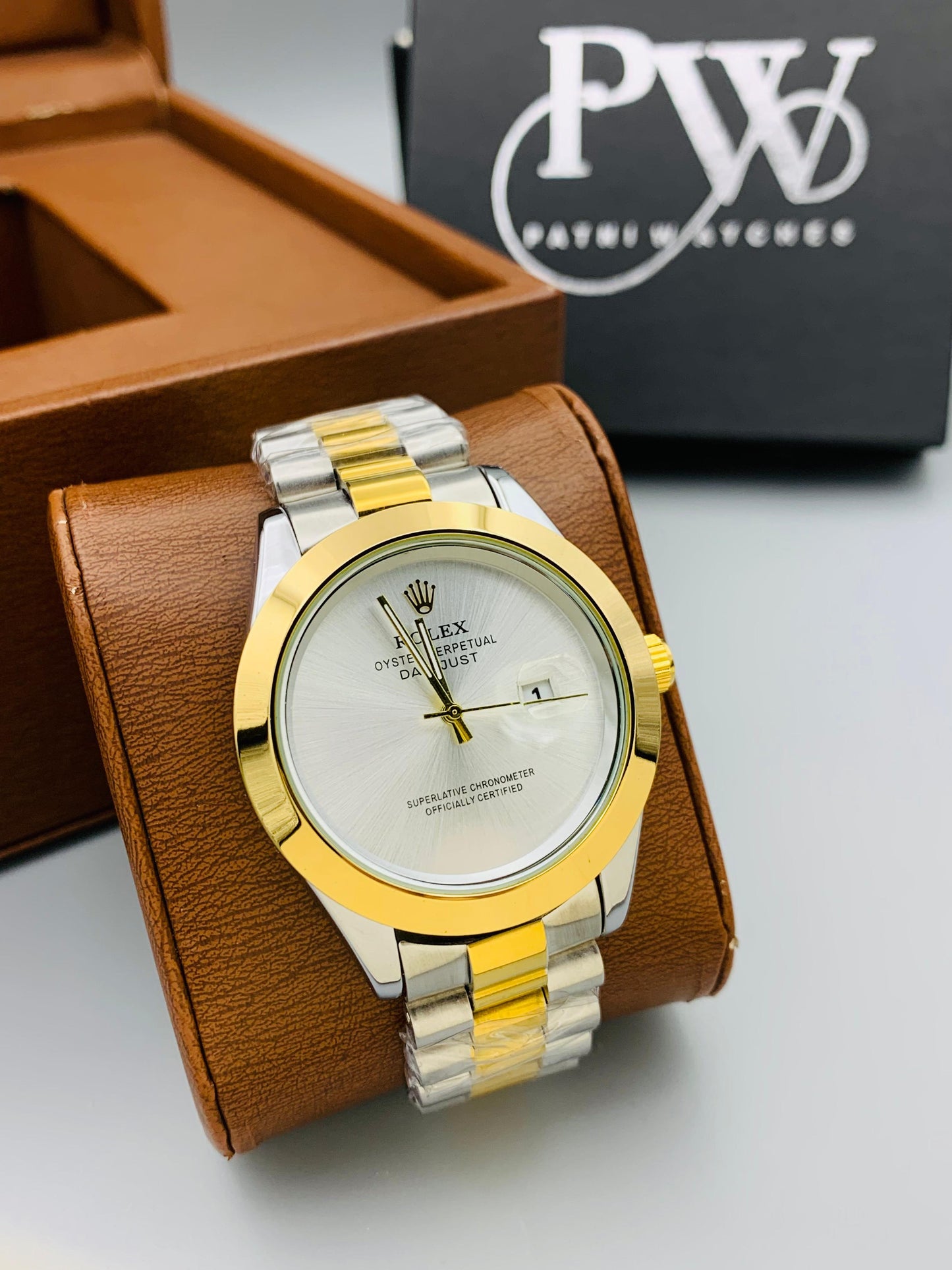 New Plain Dial Model (Silver)