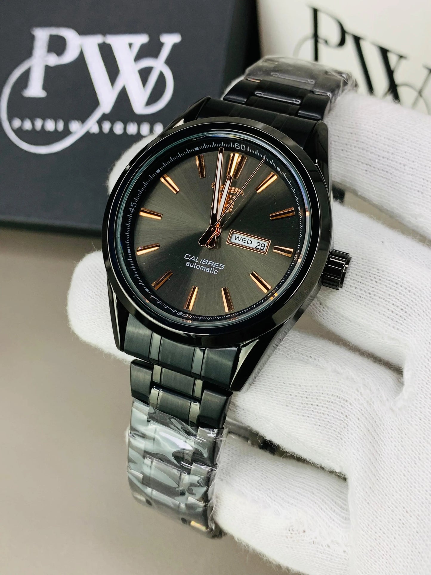 Tag Chain Model (Black) Patni Watches