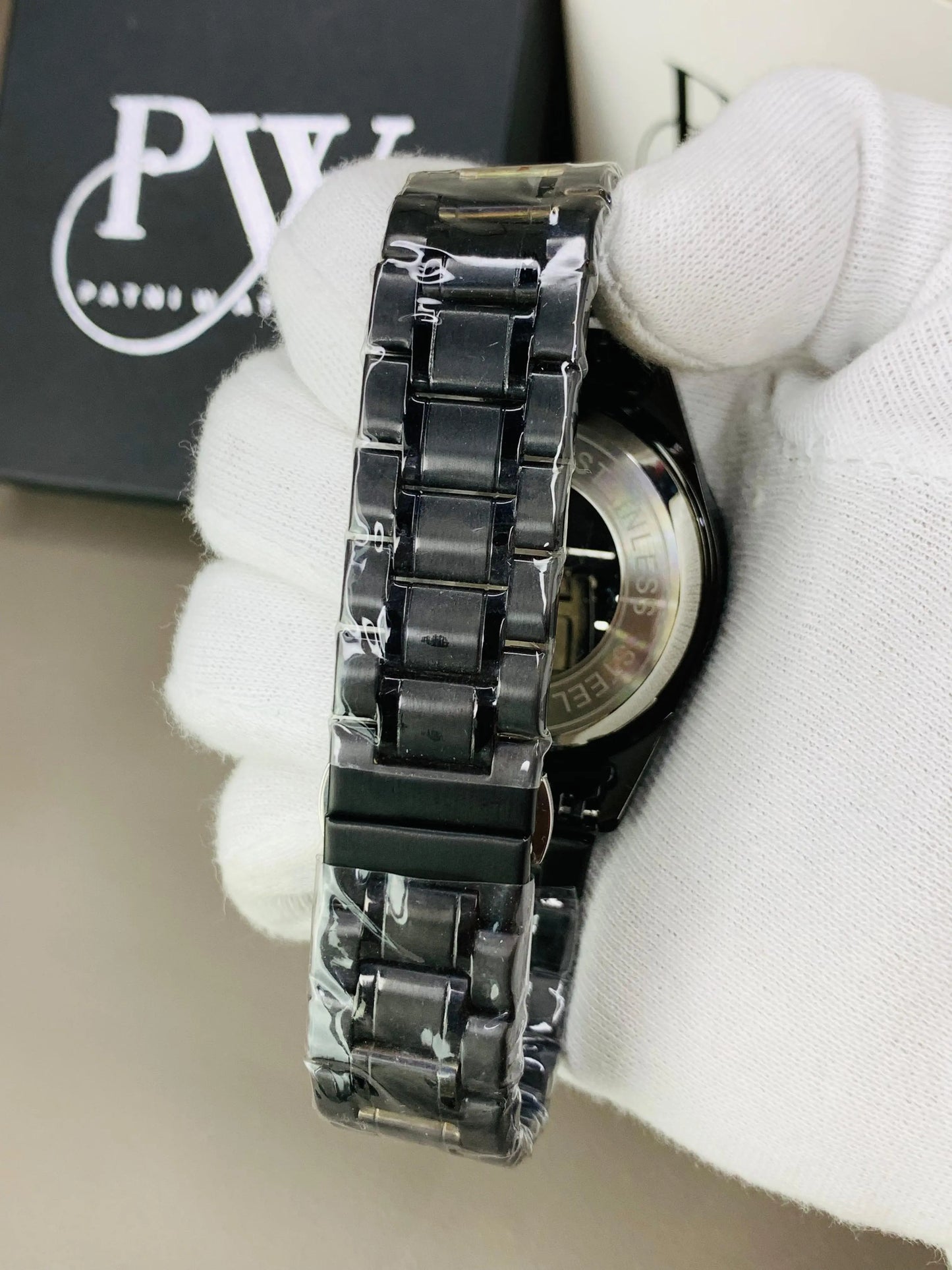 Tag Chain Model (Black) Patni Watches