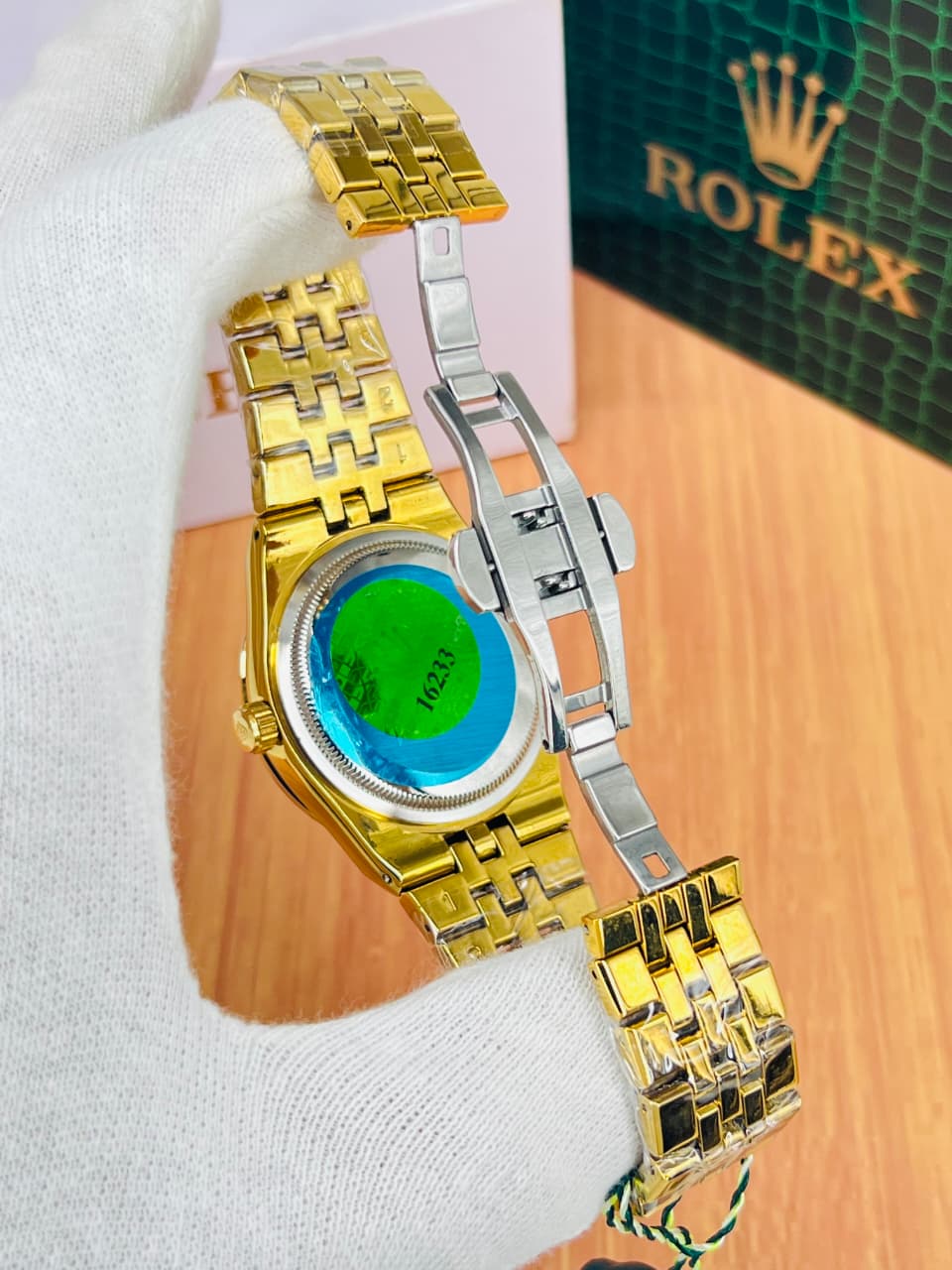 Land Dweller 2025 (Gold) Patni Watches