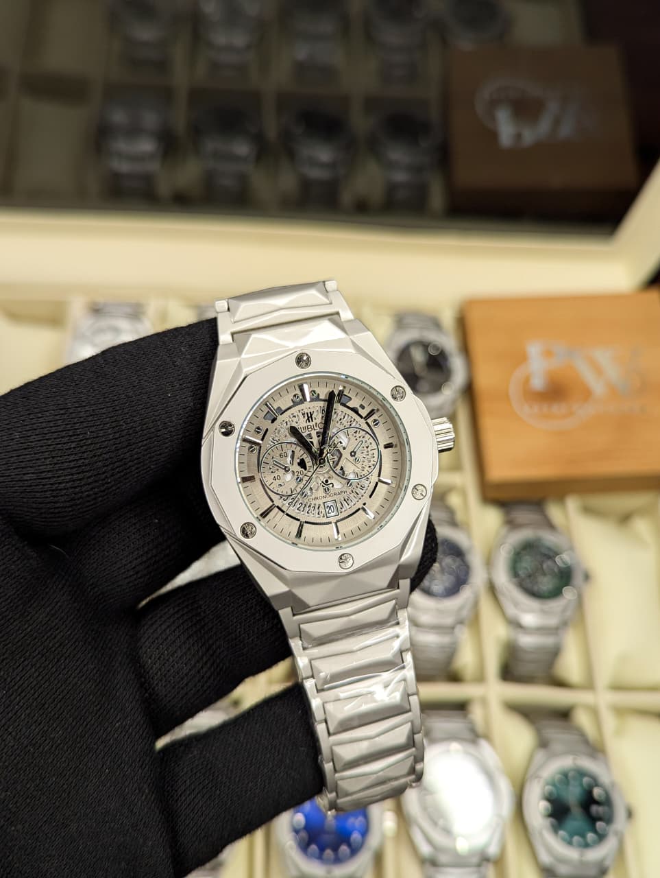 Diamond Cut | Date Adjustment | Texture Chain (Skeleton Grey) Patni Watches