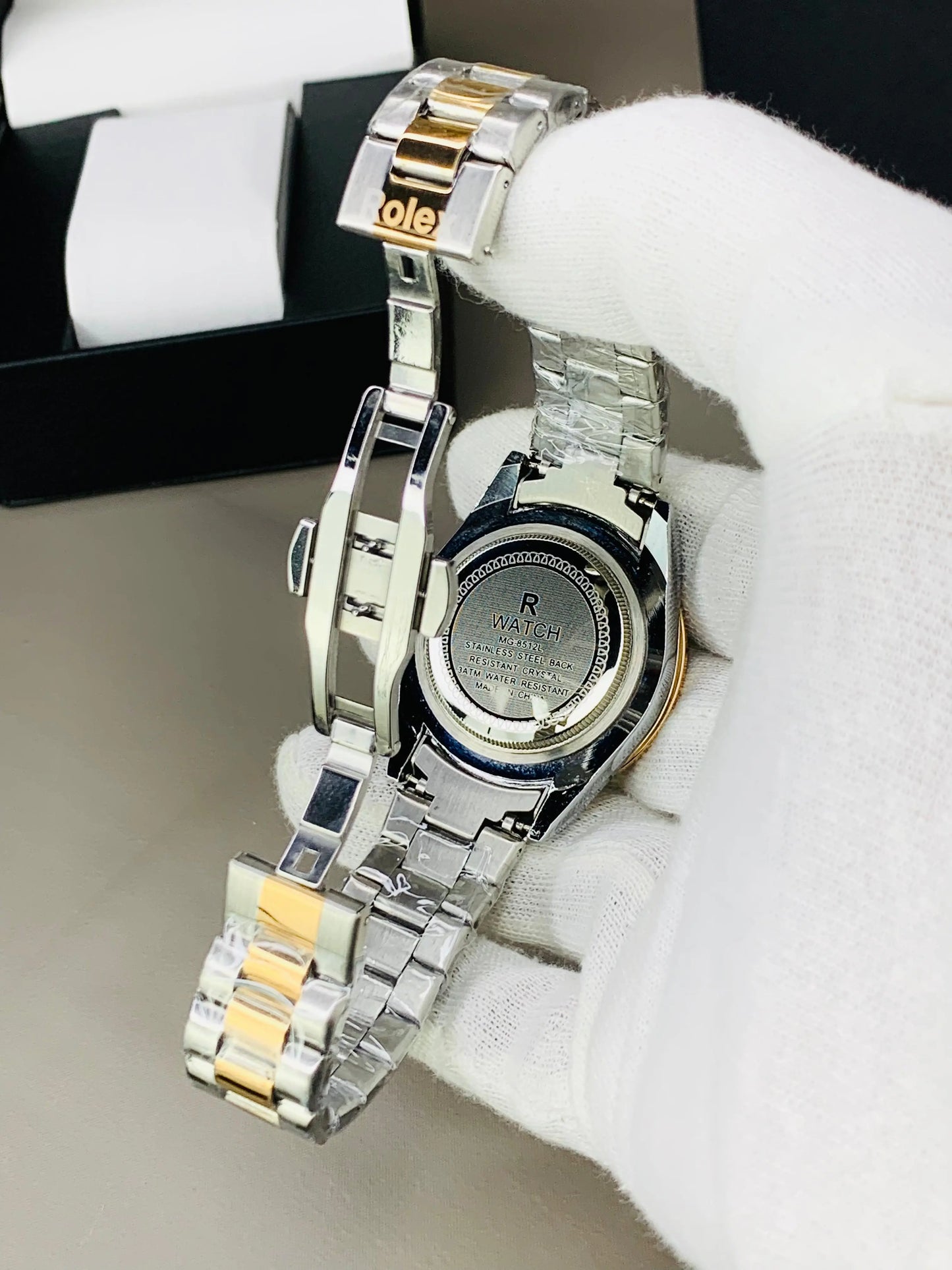 White Single Eye Model Patni Watches