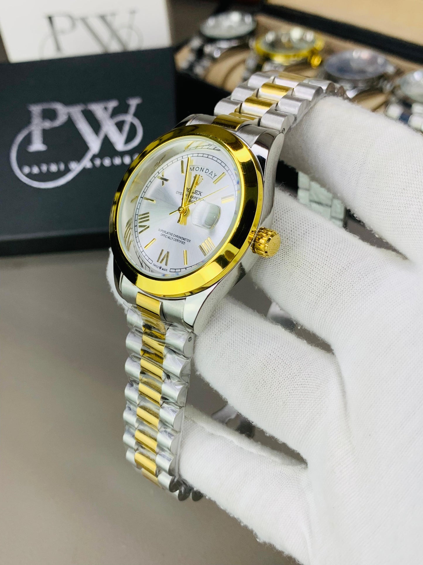 Roman Dial Model (White) Patni Watches