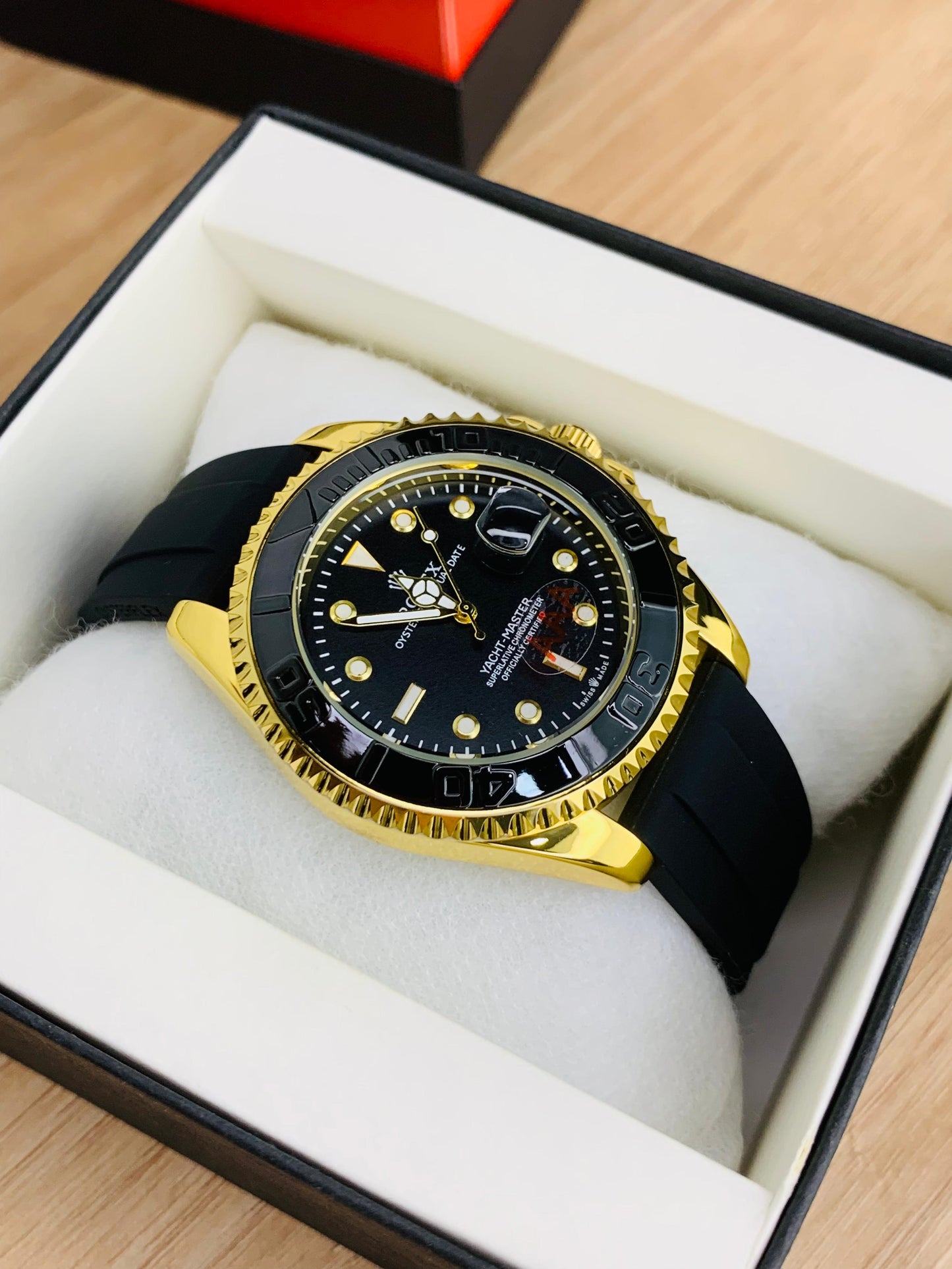 Yatch Model (Gold) Patni Watches