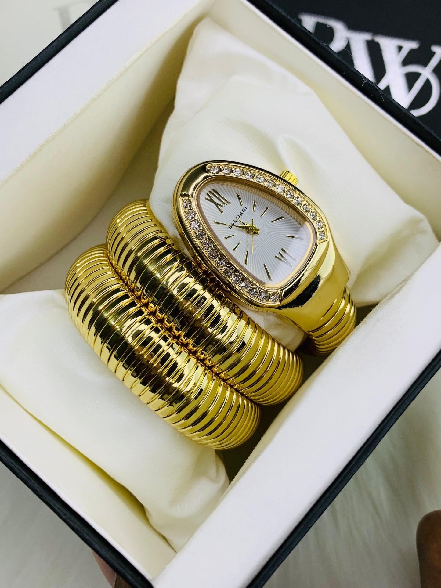 BVL Snake Model (Gold White) Patni Watches