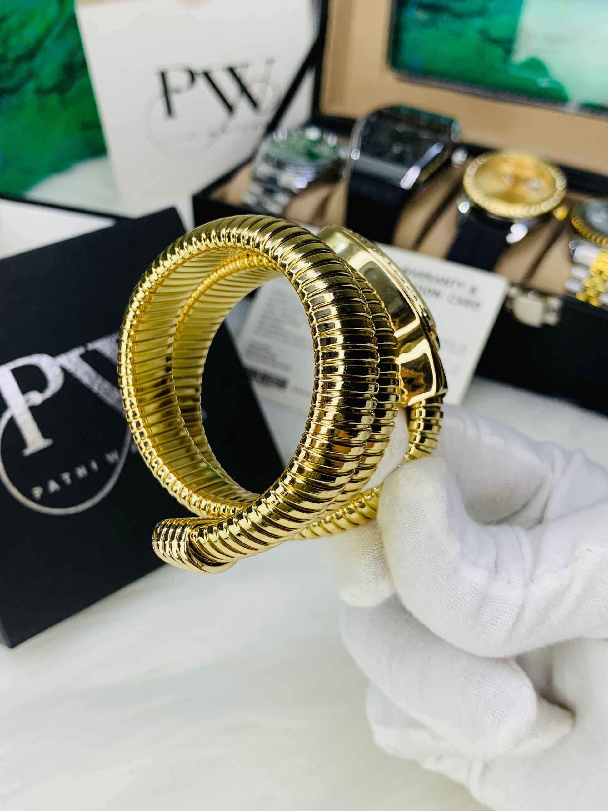 BVL Snake Model (Gold White) Patni Watches