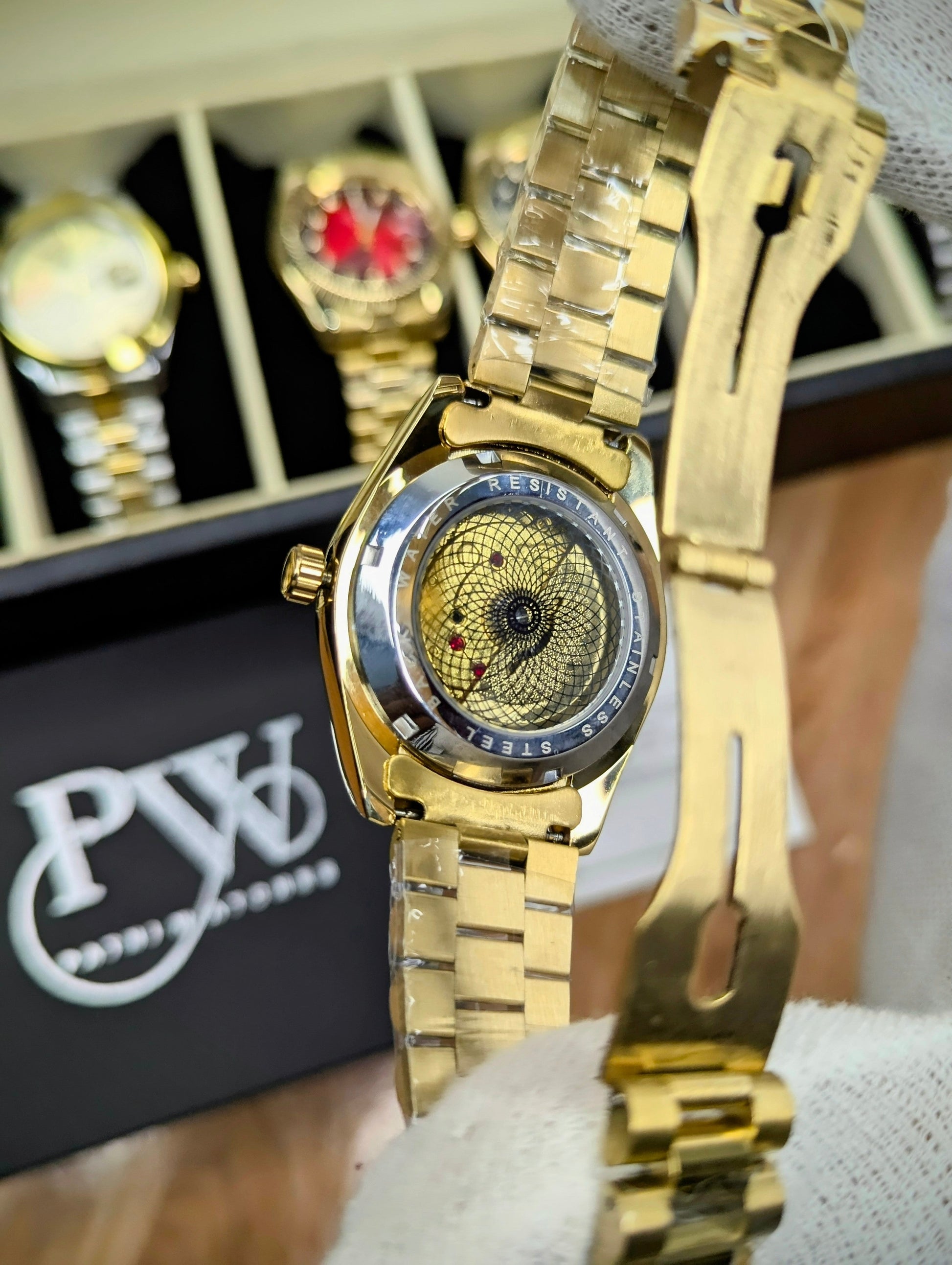 Stone Gold Model (Red) Patni Watches